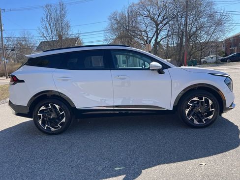 Certified 2025 Kia Sportage SX image 7