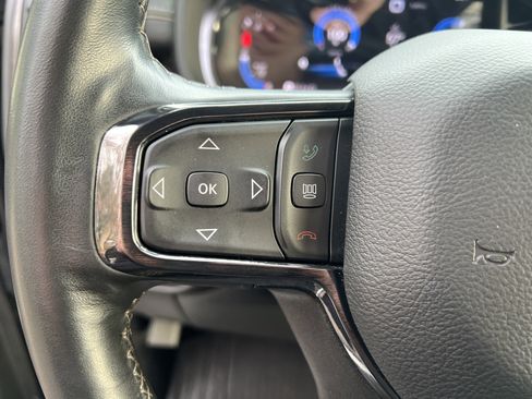 Used 2023 RAM 3500 Limited image 19