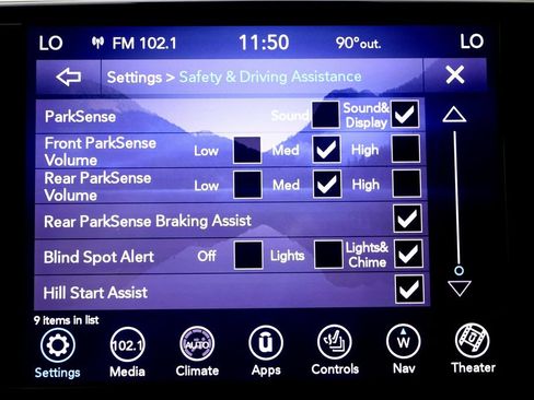 Used 2019 Chrysler Pacifica Touring-L Plus FWD image 33
