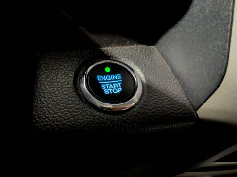 Used 2020 Ford F150 Lariat w/ Equipment Group 502A Luxury image 7