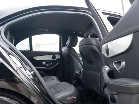 Used 2015 Mercedes-Benz C 300 Sedan w/ Sport Package image 19
