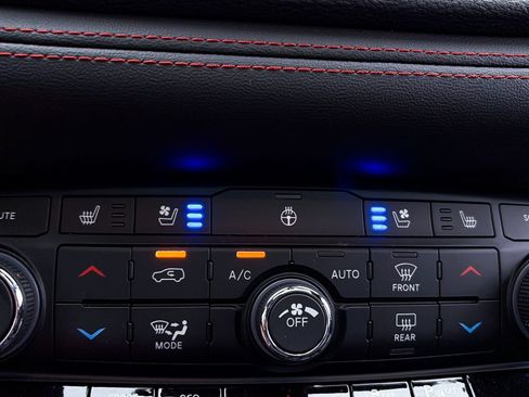 Used 2024 Dodge Durango R/T AWD/4WD image 26