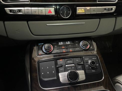 Used 2013 Audi A8 L 3.0T image 35