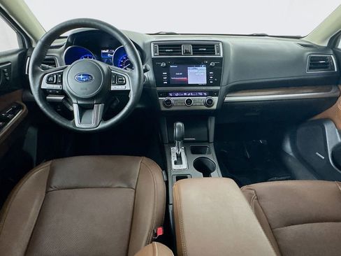 Used 2017 Subaru Outback 3.6R Touring w/ Popular Package #5A AWD/4WD image 26