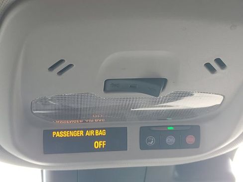 Certified 2024 Chevrolet Trax ACTIV FWD image 29