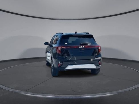 New 2026 Kia Seltos EX image 4