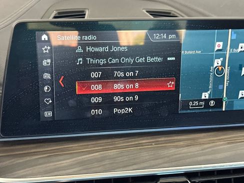 Used 2018 BMW 530e RWD image 19