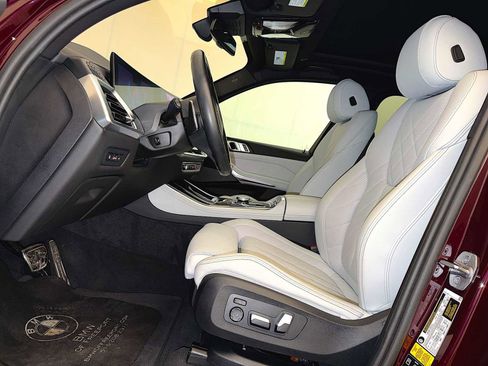 Certified 2024 BMW X5 xDrive40i w/ M Sport Package image 9