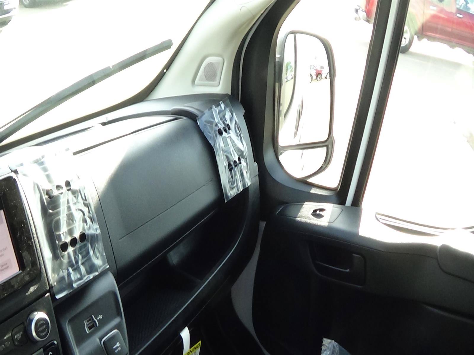 Used 2025 RAM ProMaster 2500 w/ Safety Group FWD image 23