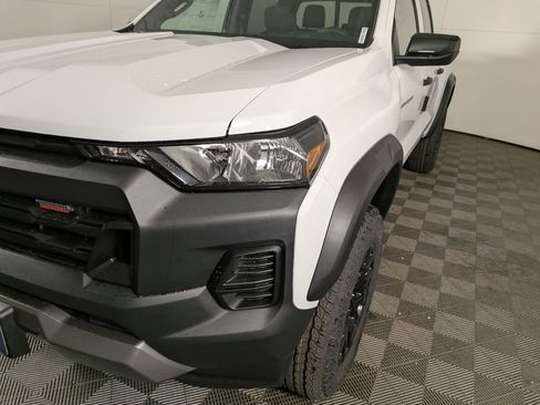 New 2026 Chevrolet Colorado Trail Boss AWD/4WD image 10