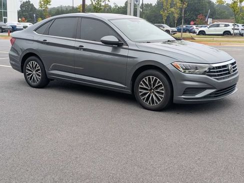 Used 2019 Volkswagen Jetta S w/ Driver Assistance Package FWD image 2
