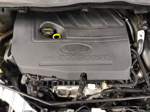 Used 2017 Ford Escape SE FWD image 30