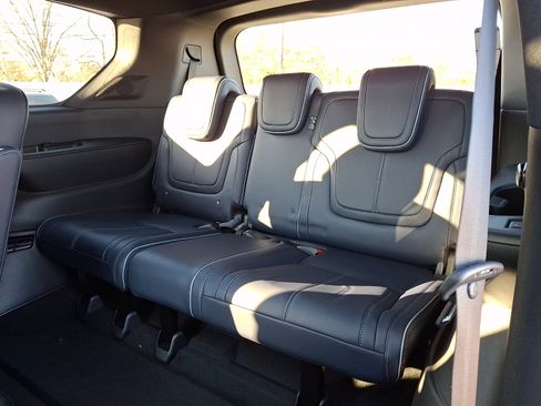 New 2026 INFINITI QX80 4WD image 6