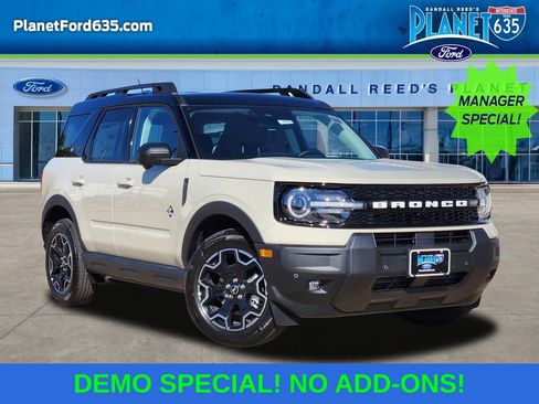New 2025 Ford Bronco Sport Outer Banks w/ Outer Banks Tech Package+ AWD/4WD image 1