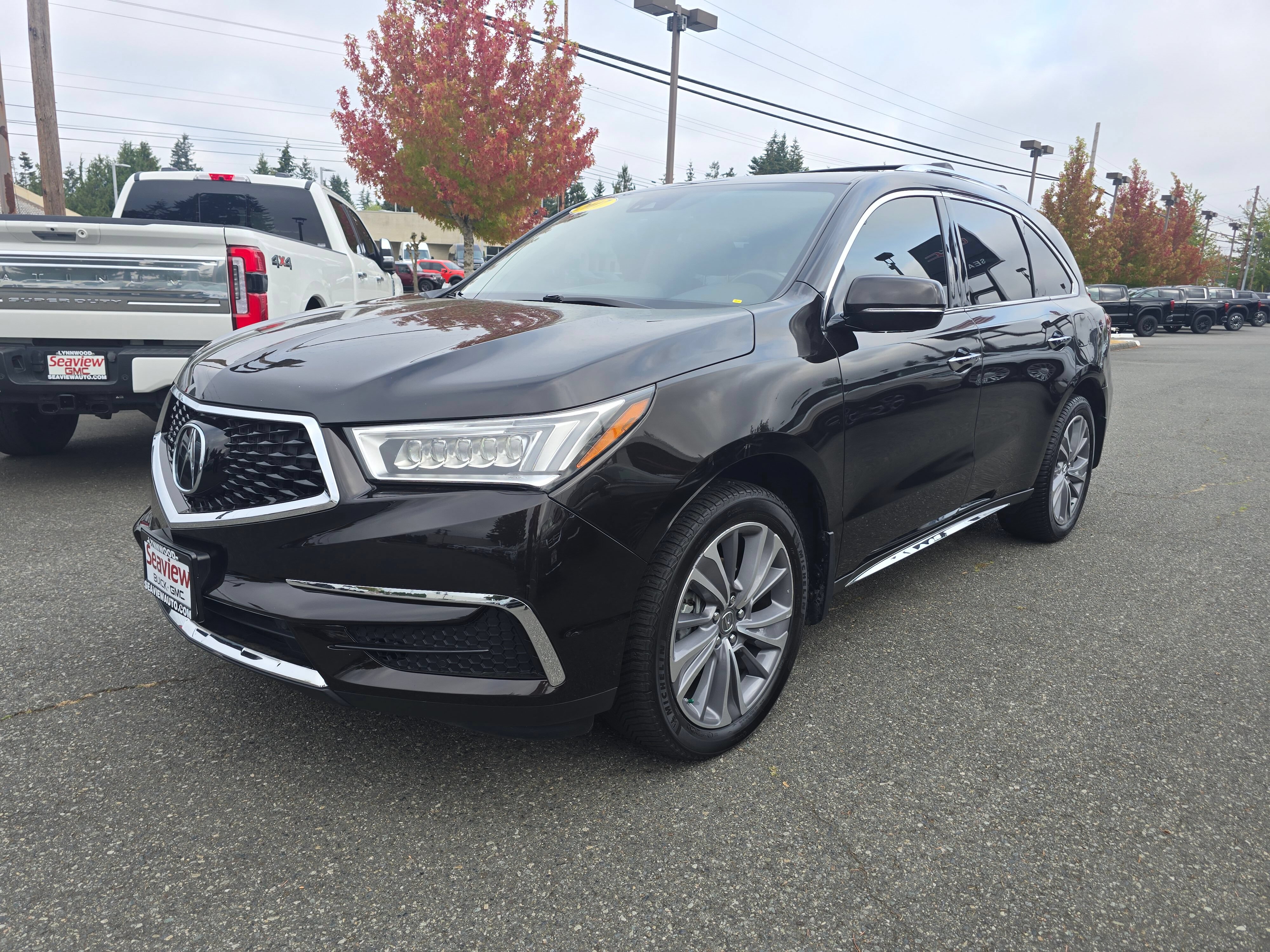 Used 2017 Acura MDX w/ Technology Package AWD/4WD image 3