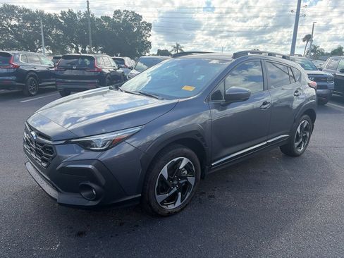 Used 2024 Subaru Crosstrek 2.5i Limited AWD/4WD image 3