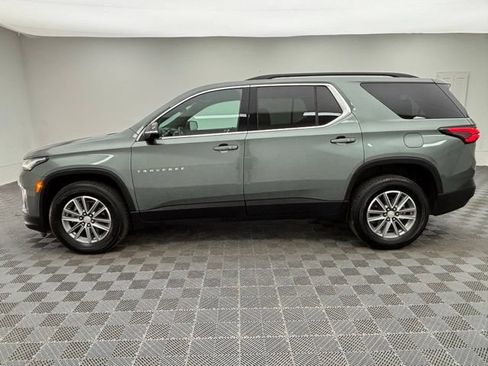 Used 2023 Chevrolet Traverse LT w/ LPO, Floor Liner Package FWD image 12