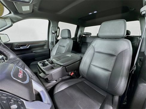 Used 2024 GMC Sierra 1500 SLT image 11