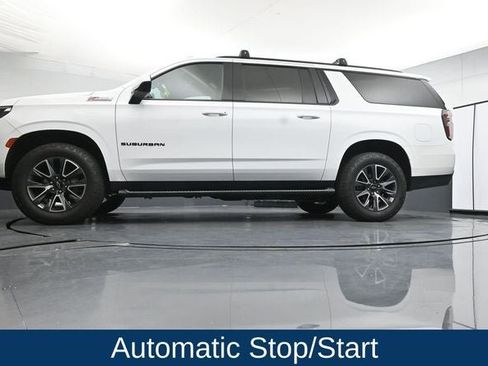Used 2022 Chevrolet Suburban Z71 AWD/4WD image 30
