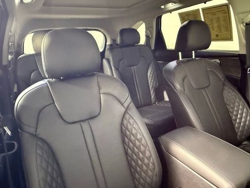 Used 2023 Kia Sorento SX Prestige image 55