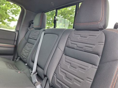 Used 2025 Nissan Frontier Pro-X w/ Pro Convenience Package RWD image 24