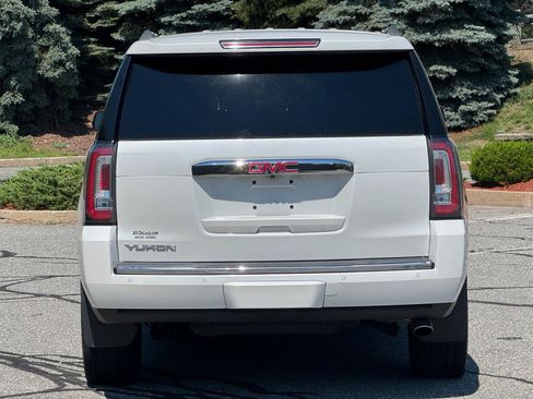 Used 2018 GMC Yukon Denali AWD/4WD image 5