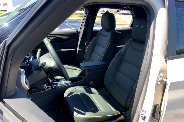 New 2026 Chevrolet TrailBlazer ACTIV w/ Convenience Package FWD image 9