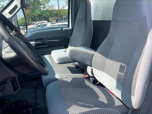 Used 2018 Ford F650 2WD Regular Cab Super Duty image 23