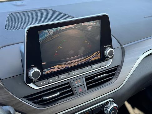 Used 2023 Nissan Altima 2.5 SV image 26