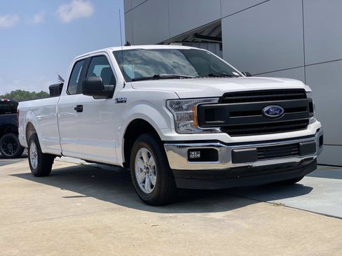 Used 2020 Ford F150 XL w/ Equipment Group 101A Mid RWD image 1