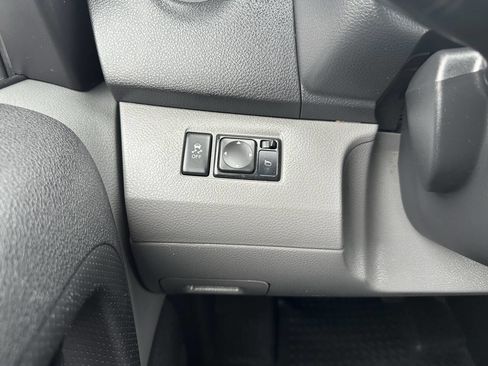 Used 2019 Nissan NV200 SV w/ Navigation Package FWD image 19