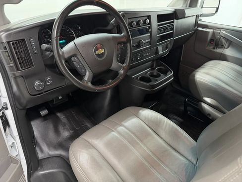 Used 2023 Chevrolet Express 3500 LS RWD image 7
