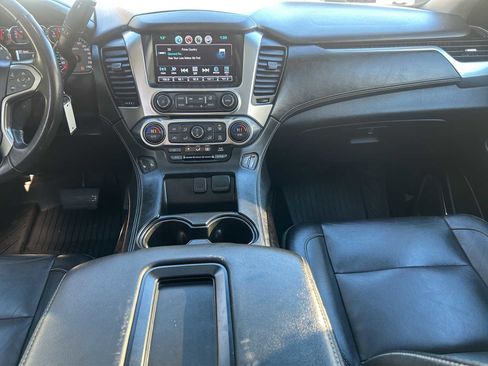 Used 2019 Chevrolet Tahoe LT image 15