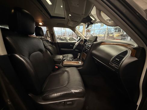 Used 2023 Nissan Armada SL w/ Captain's Chairs Package image 36