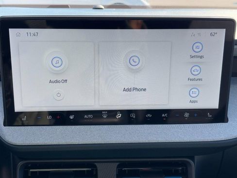 New 2025 Ford Maverick XLT w/ XLT Luxury Package image 15