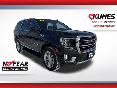 Used 2024 GMC Yukon SLT w/ SLT Luxury Package AWD/4WD image 4