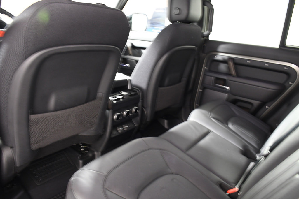Used 2023 Land Rover Defender 110 X AWD/4WD image 26