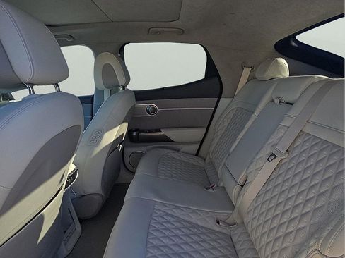 Used 2023 Genesis GV60 Performance image 10