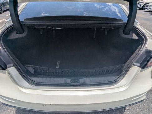 Used 2023 Nissan Maxima SR w/ Sport Mat Group FWD image 27