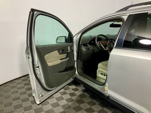 Used 2014 Ford Edge SEL w/ Driver Entry Package image 17
