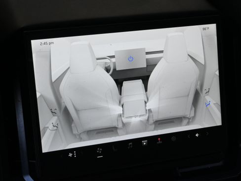 Used 2025 Tesla Cybertruck AWD Crew Cab image 33