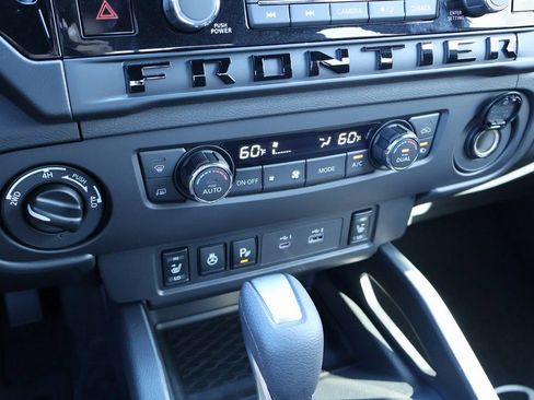 New 2026 Nissan Frontier SV w/ SV Convenience Package image 12