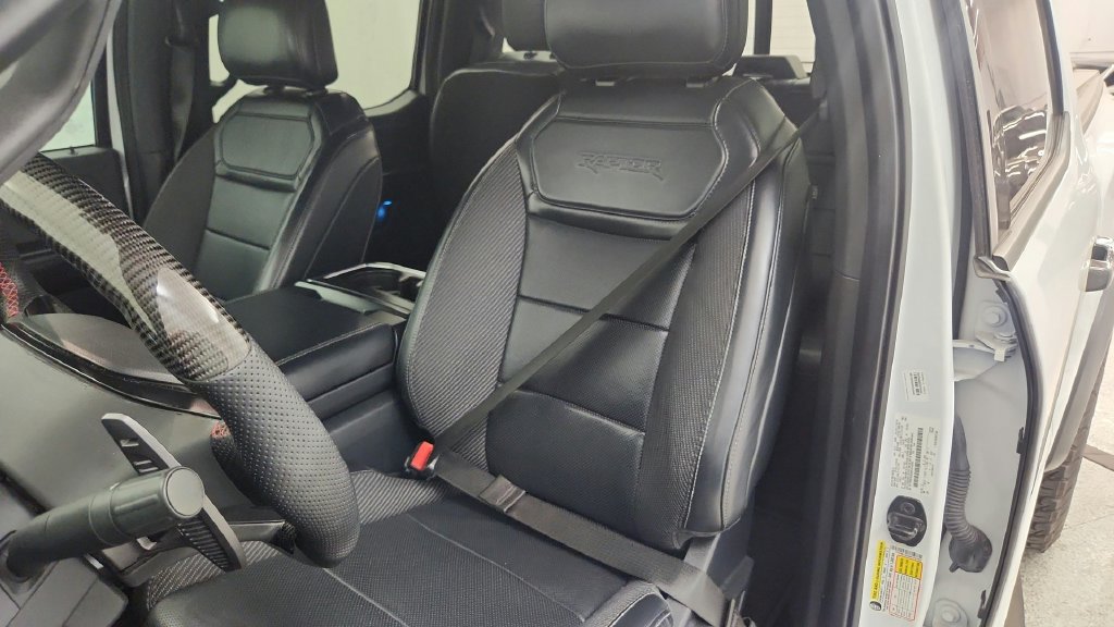 Used 2022 Ford F150 Raptor w/ Convenience Package AWD/4WD image 31