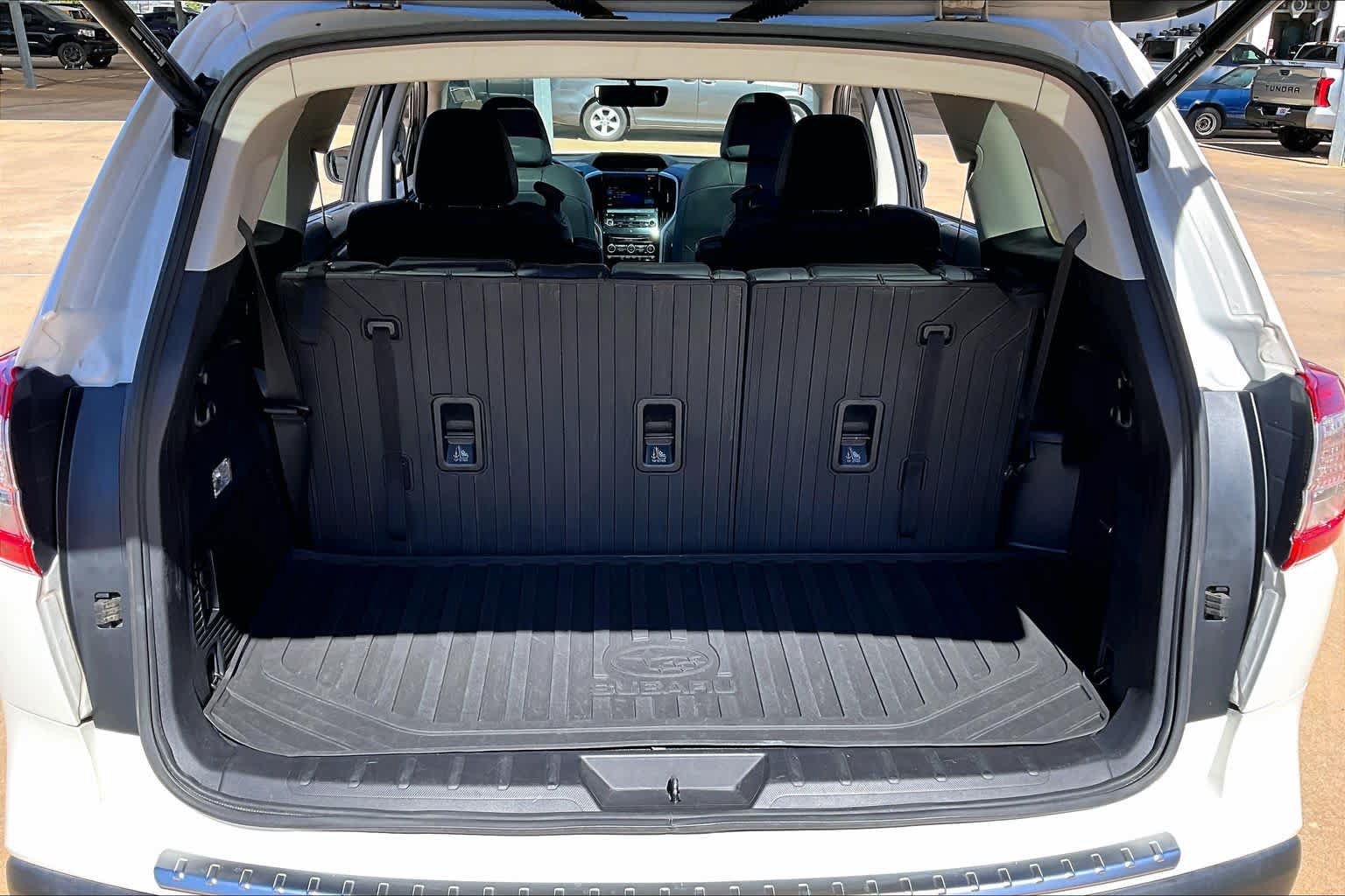 Used 2021 Subaru Ascent Limited AWD/4WD image 32