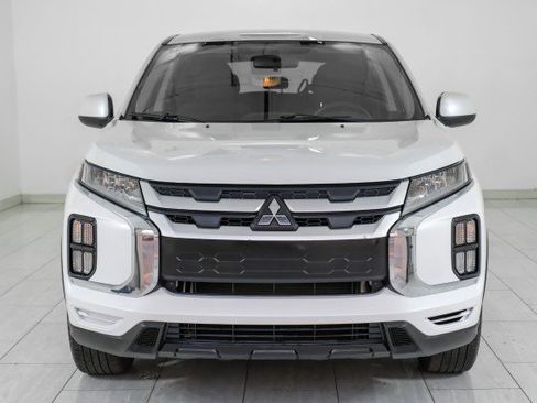 Used 2020 Mitsubishi Outlander Sport ES image 3