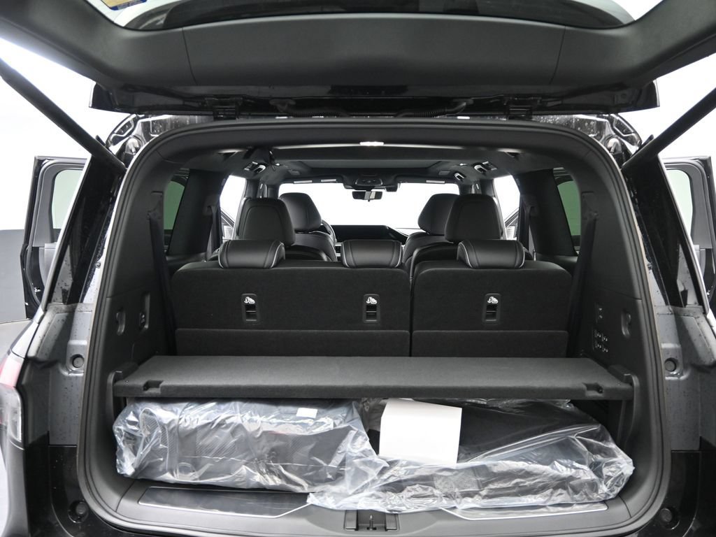 New 2026 INFINITI QX80 Autograph w/ Premium Cargo Package AWD/4WD image 22