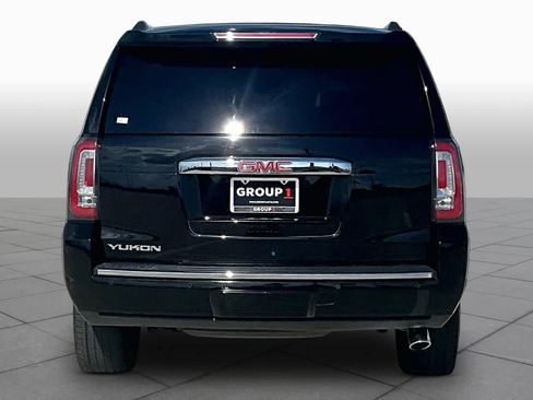 Used 2018 GMC Yukon Denali w/ Denali Ultimate Package RWD image 4