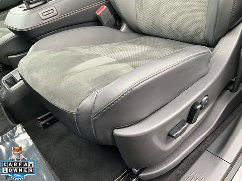 Used 2024 Nissan Ariya FWD image 16