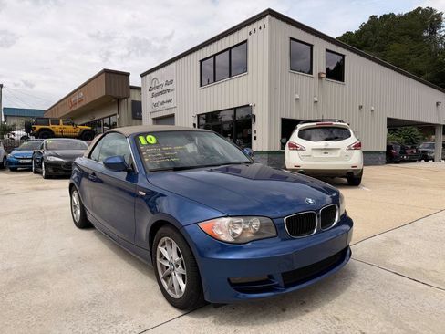 Used 2010 BMW 128i Convertible RWD image 1