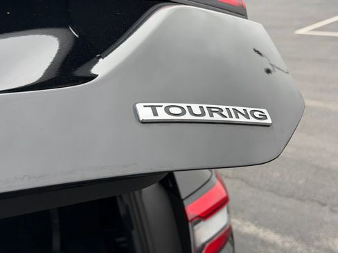 Used 2024 Honda Pilot Touring image 35